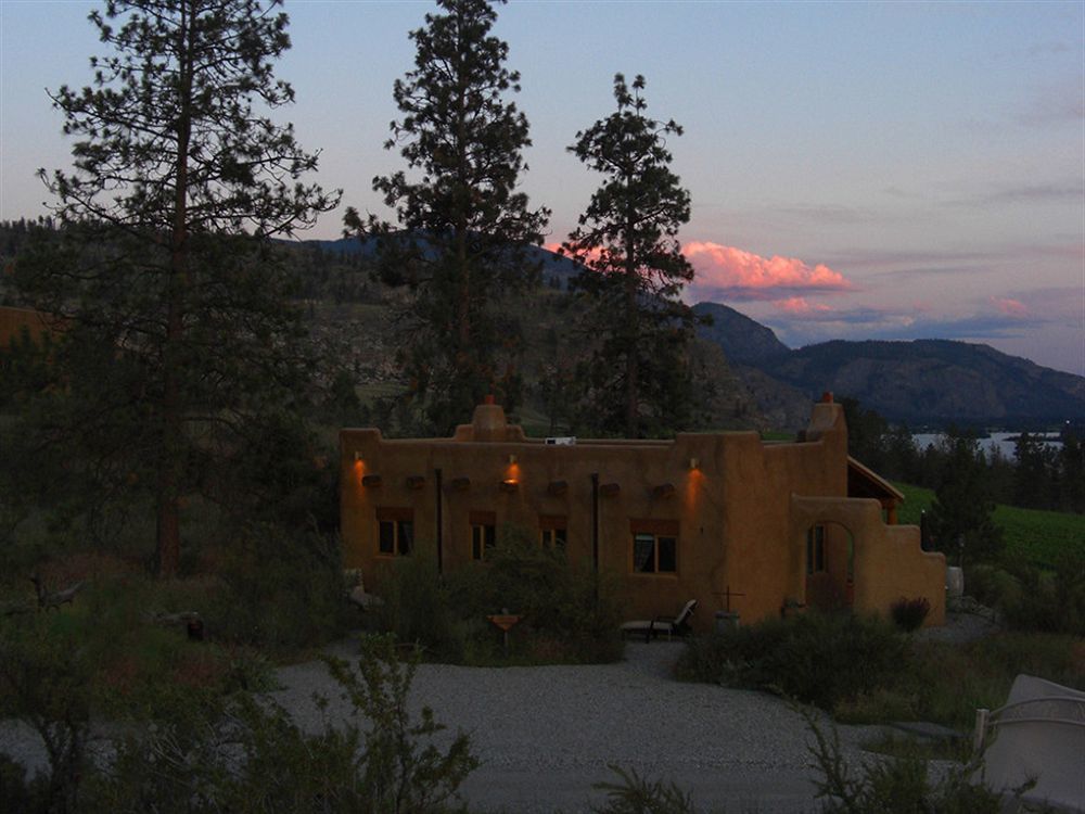 Bighorn Ridge Guesthouse Okanagan Falls Екстер'єр фото