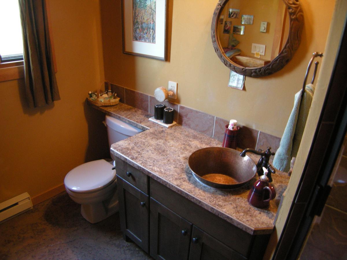 Bighorn Ridge Guesthouse Okanagan Falls Екстер'єр фото